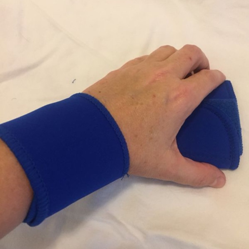 SOLD!NEW- Set of Wrist Supports